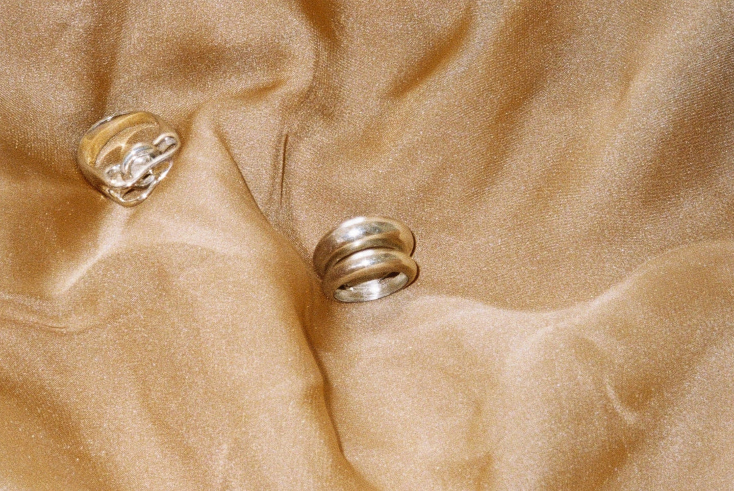 DOUBLE BAND