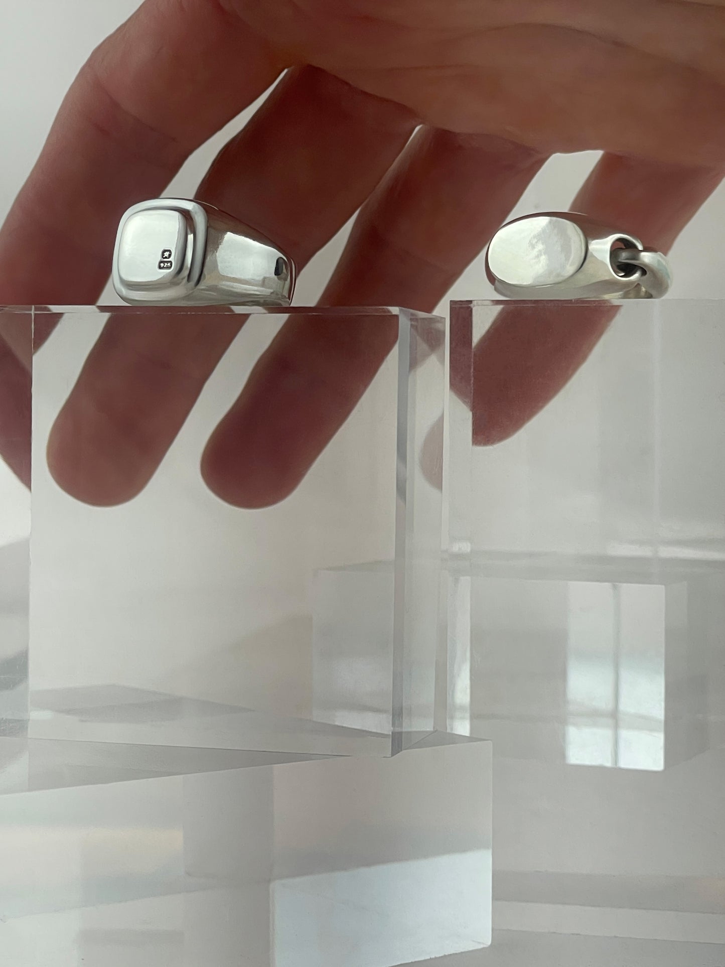 LATCH RING