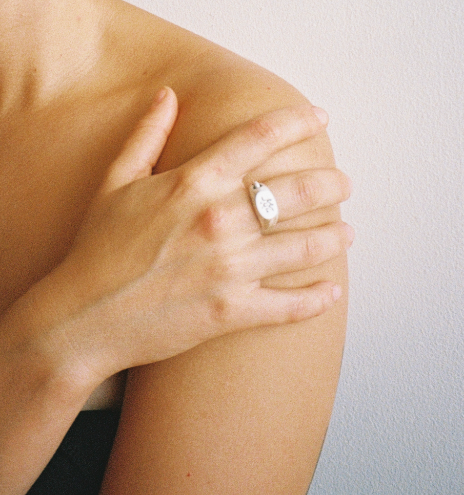 LATCH RING